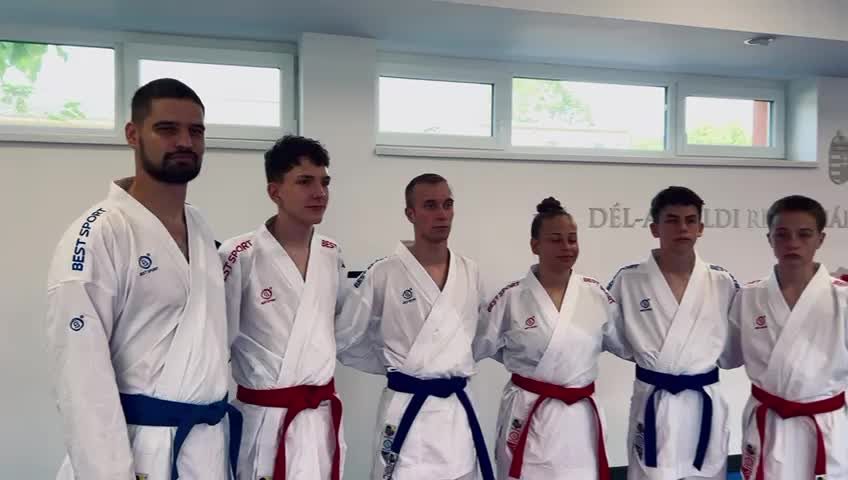 L'équipe Best Sport en karategis